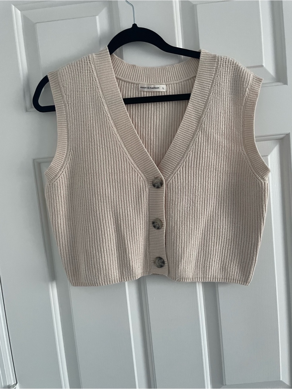 moon & madison Soft Cream Ribbed V-Neck Knit Vest